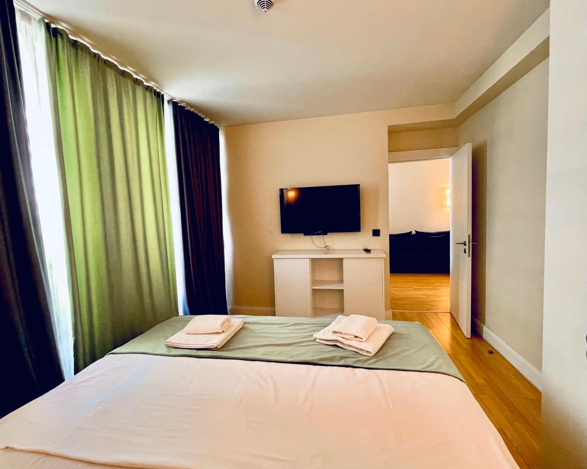 Marvella Orbi City Sea View Batumi Ngoại thất bức ảnh