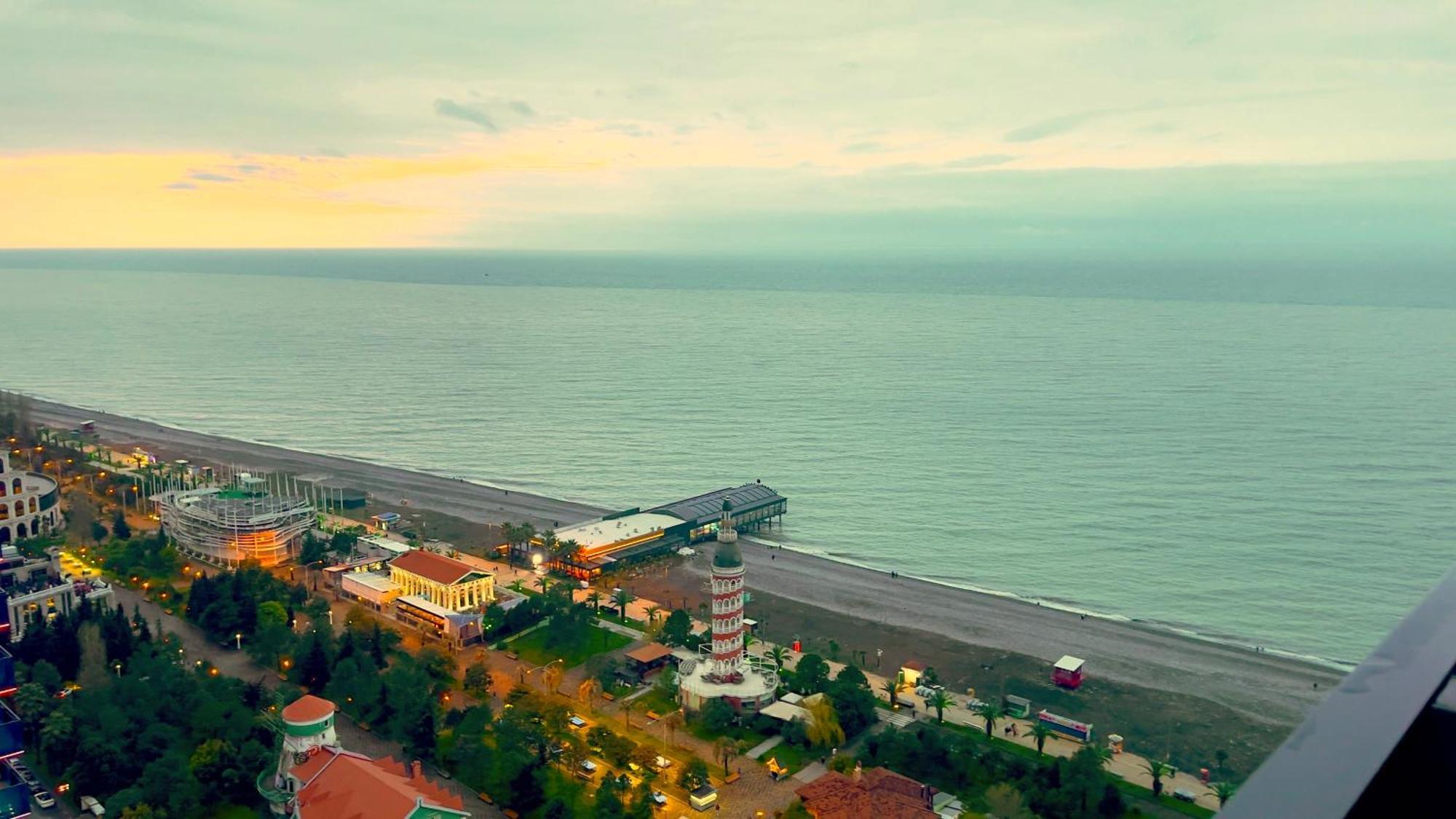 Marvella Orbi City Sea View Batumi Ngoại thất bức ảnh