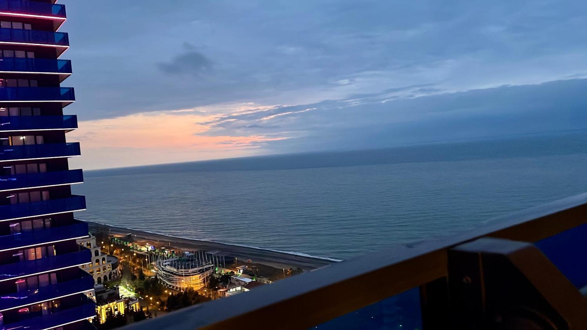 Marvella Orbi City Sea View Batumi Ngoại thất bức ảnh