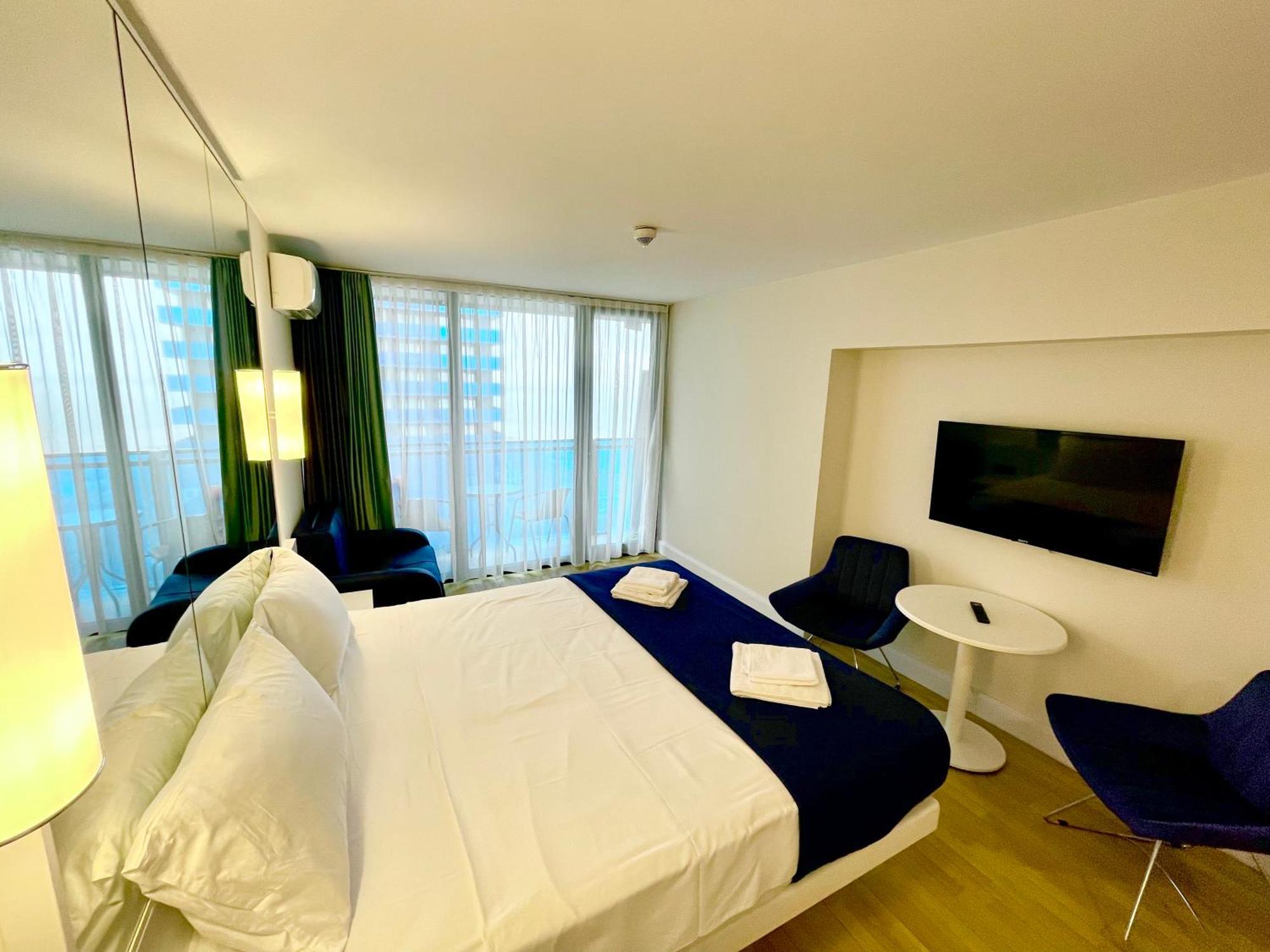Marvella Orbi City Sea View Batumi Ngoại thất bức ảnh
